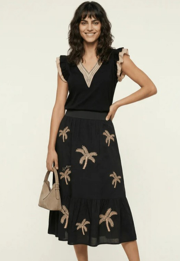 Camiseta negra escote uve  - 5987