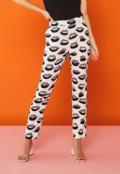 WHITE LIP TROUSERS